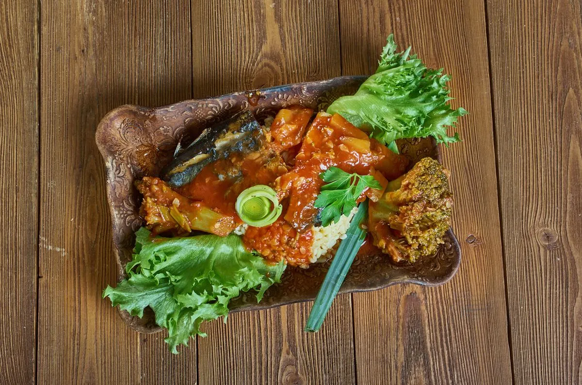 A platter of coo-coo and flying fish