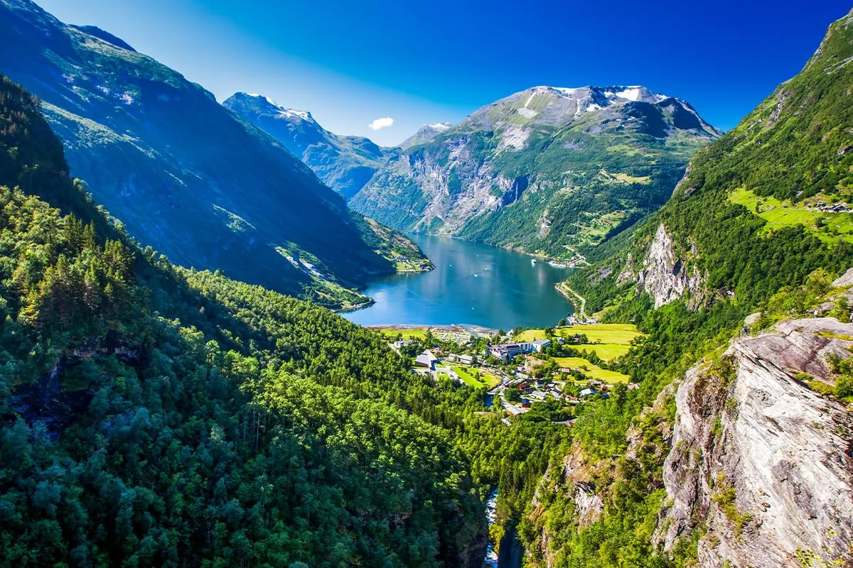 Geriangerfjord view