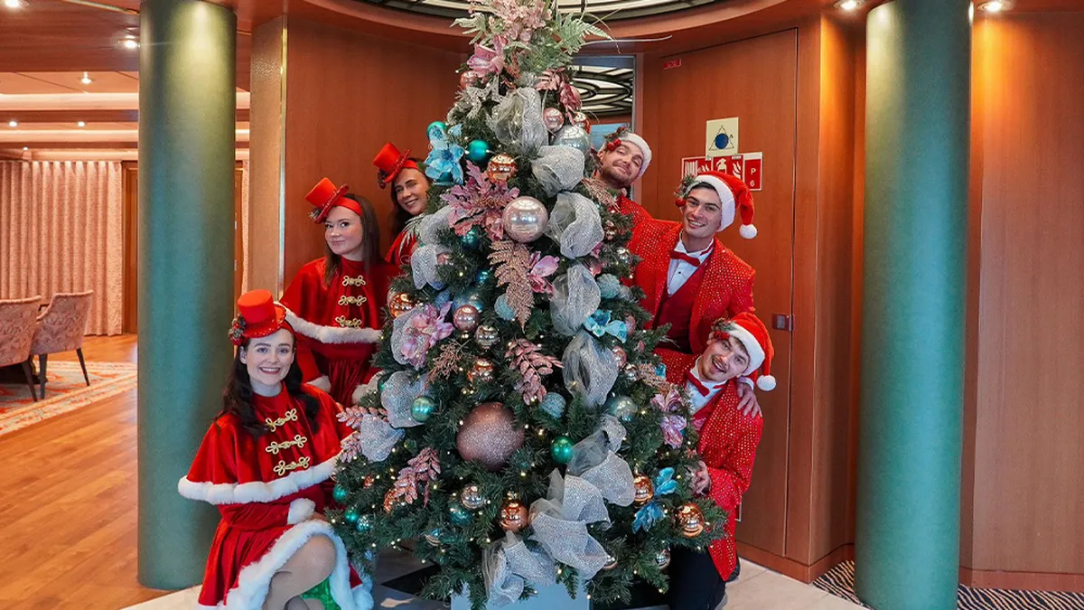 Twas the Nigh - Your Guide to Preparing for a Festive Event at Sea