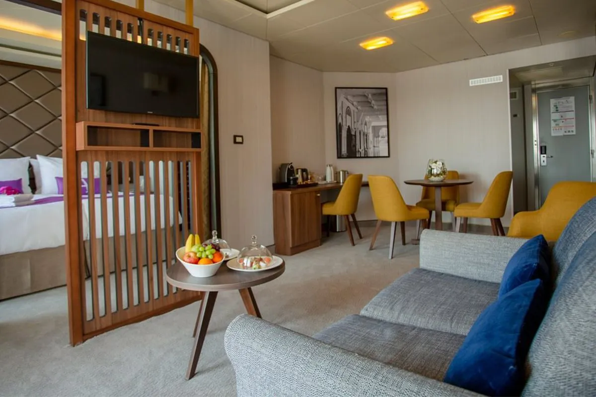 Suite