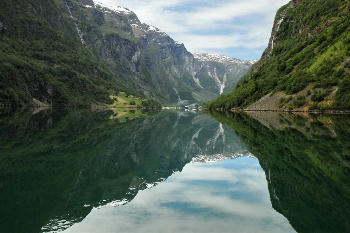 Norway You Like It: Fjords, Waterfalls and Easy Wonders