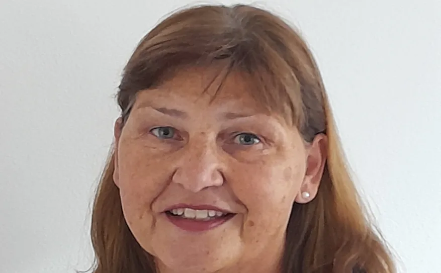 Sharon Tombs