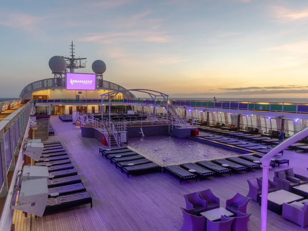 Ambassador top deck