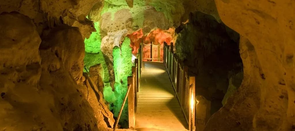 Discover Green Grotto Caves
