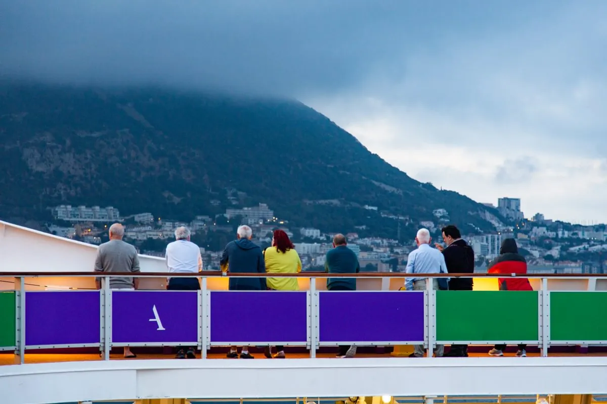 How to Choose the Right Cruise Cabin Without Overspending