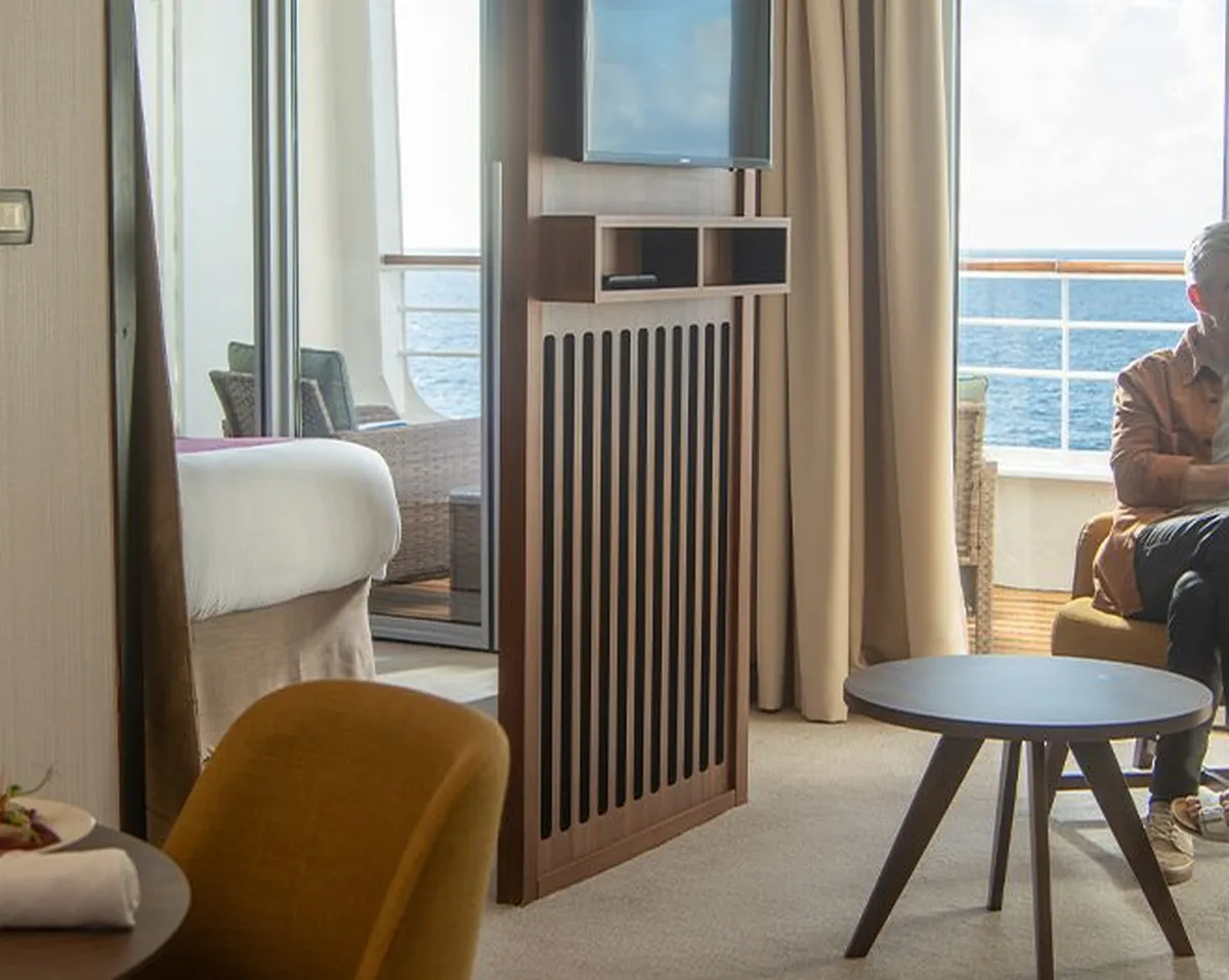 AMBASSADOR GRAND SUITE