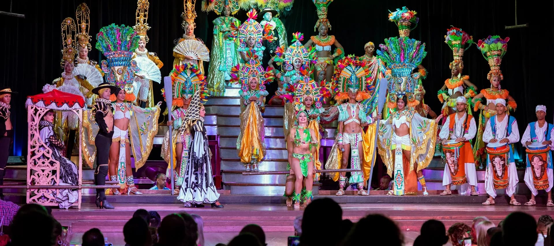 Havana’s Splendid Parisien Cabaret