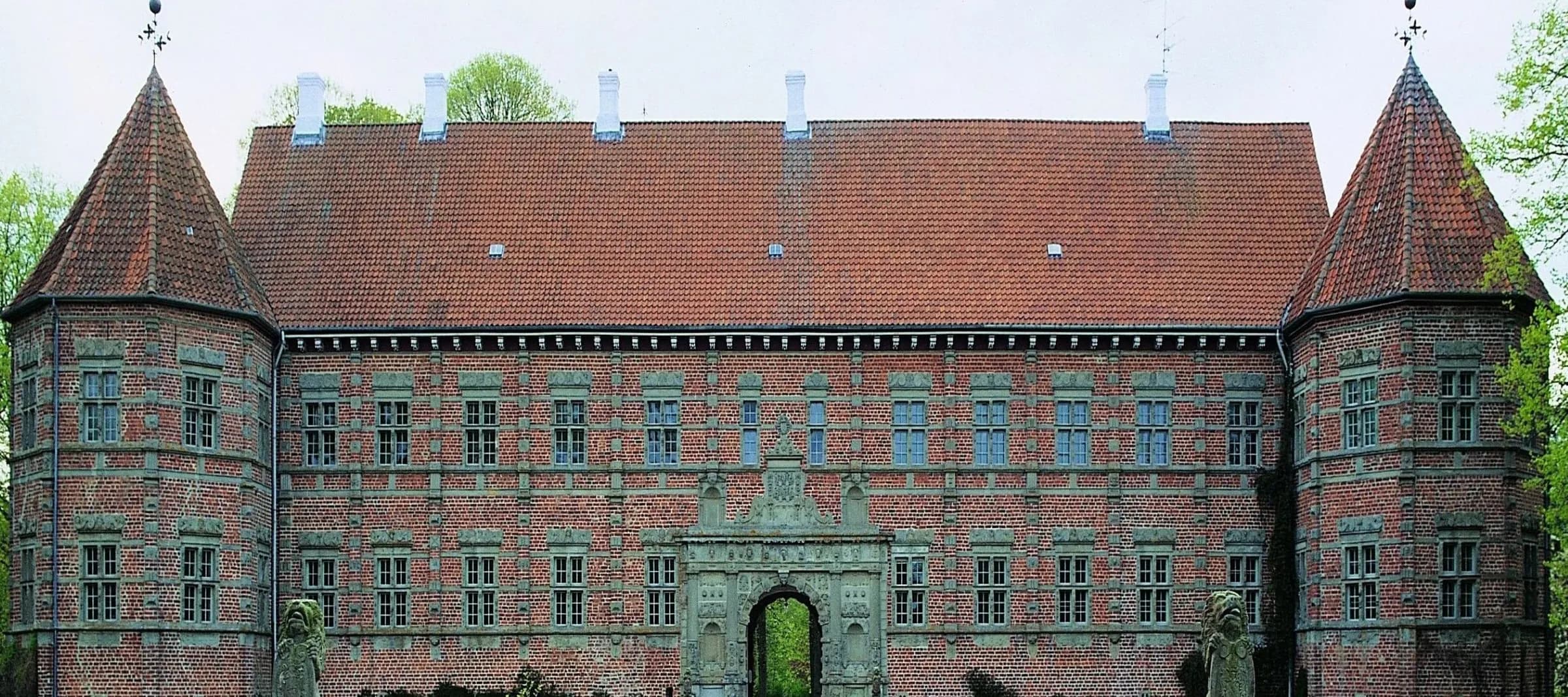 Voergaard Castle & Views