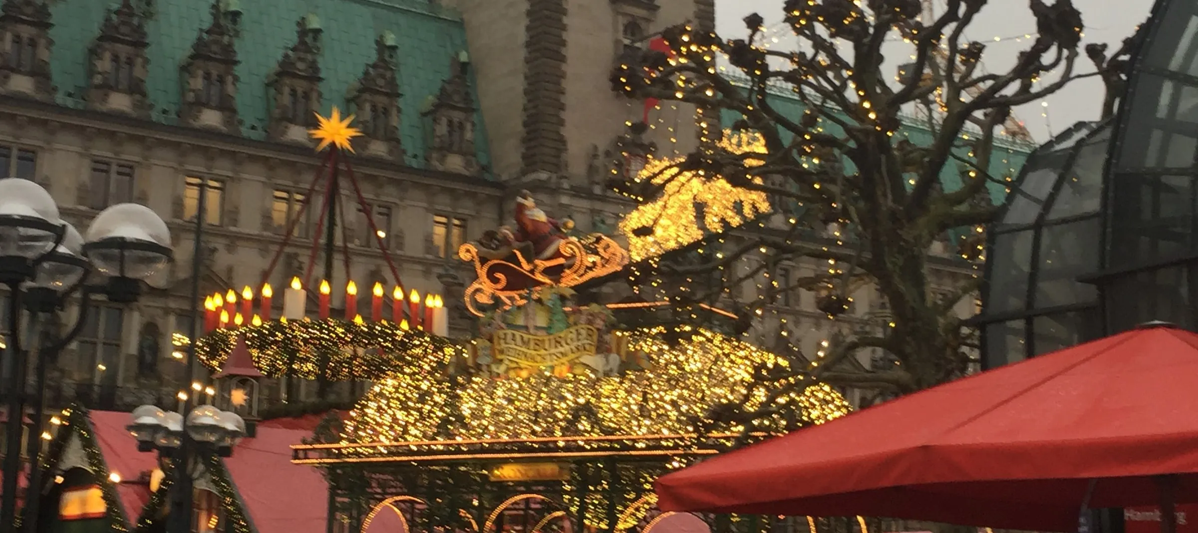 A Snapshot of Hamburg at Christmas