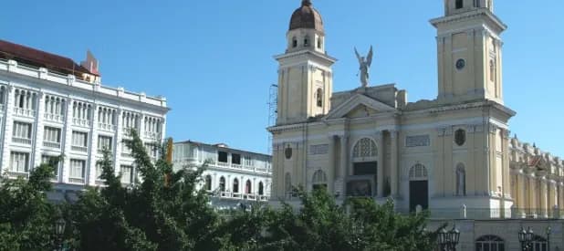 La Piedra & Santiago City