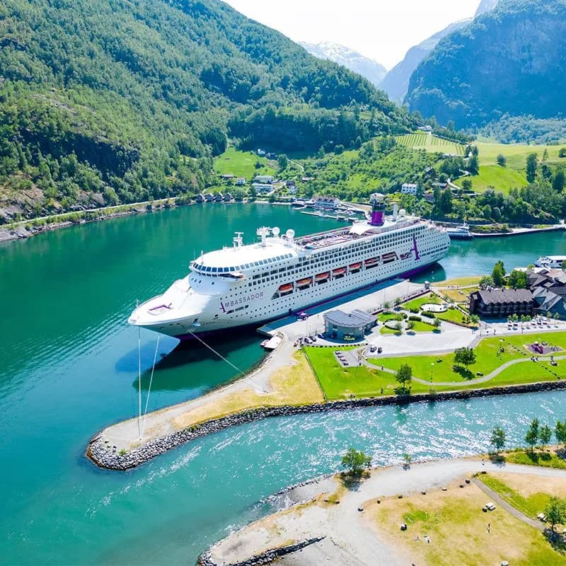 Discover Current Cruise Deals